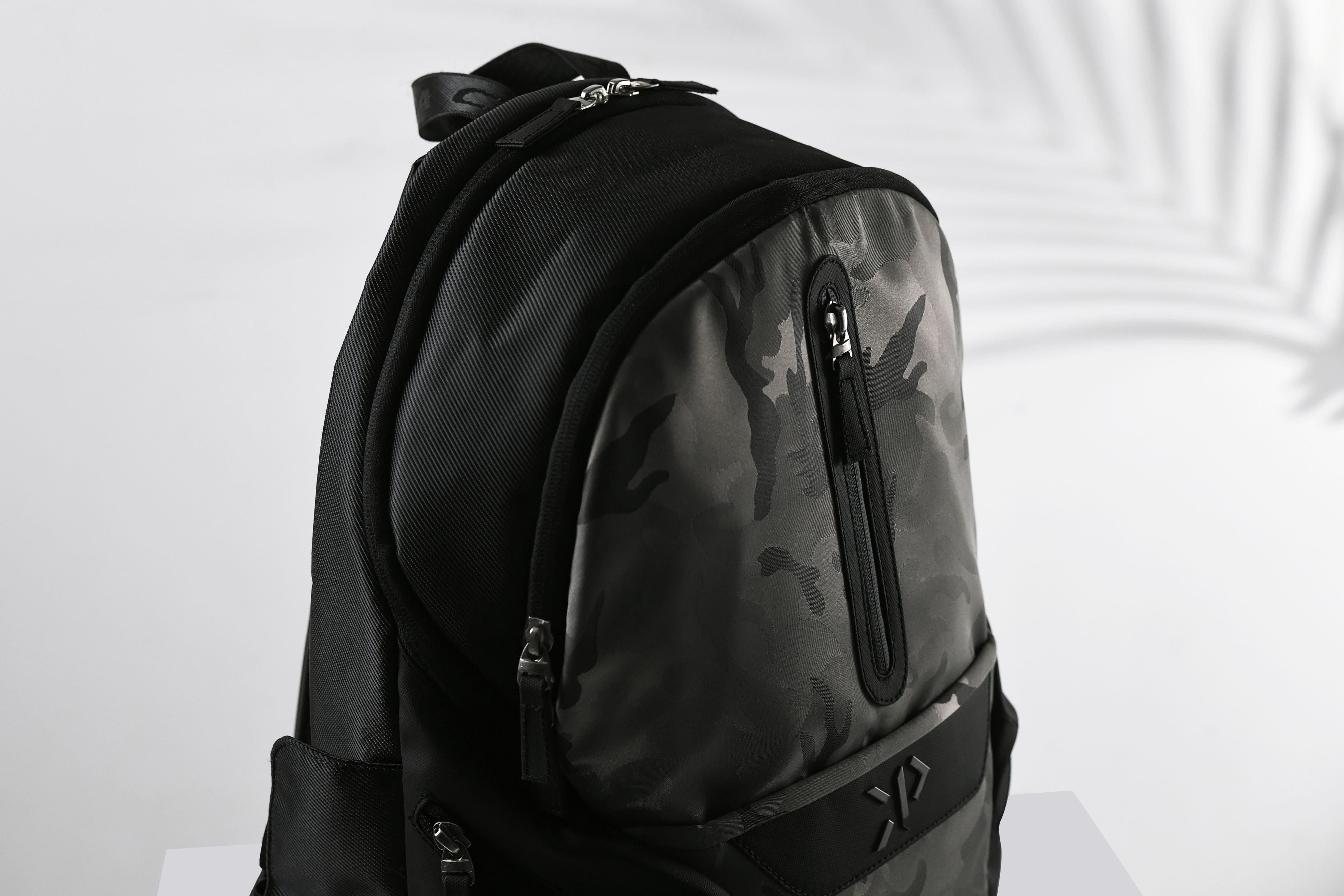 Muffle Silver Backpack